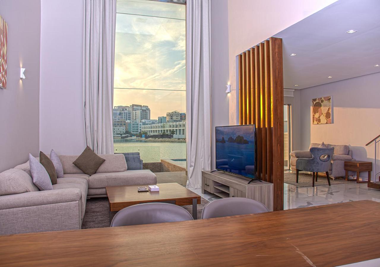 Sea Loft Villas Manama Exterior photo